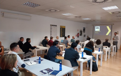 Formación comercial en la zona Norte