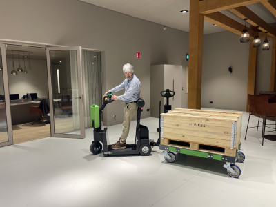 VISITA A NUESTRA MARCA MOVEXX